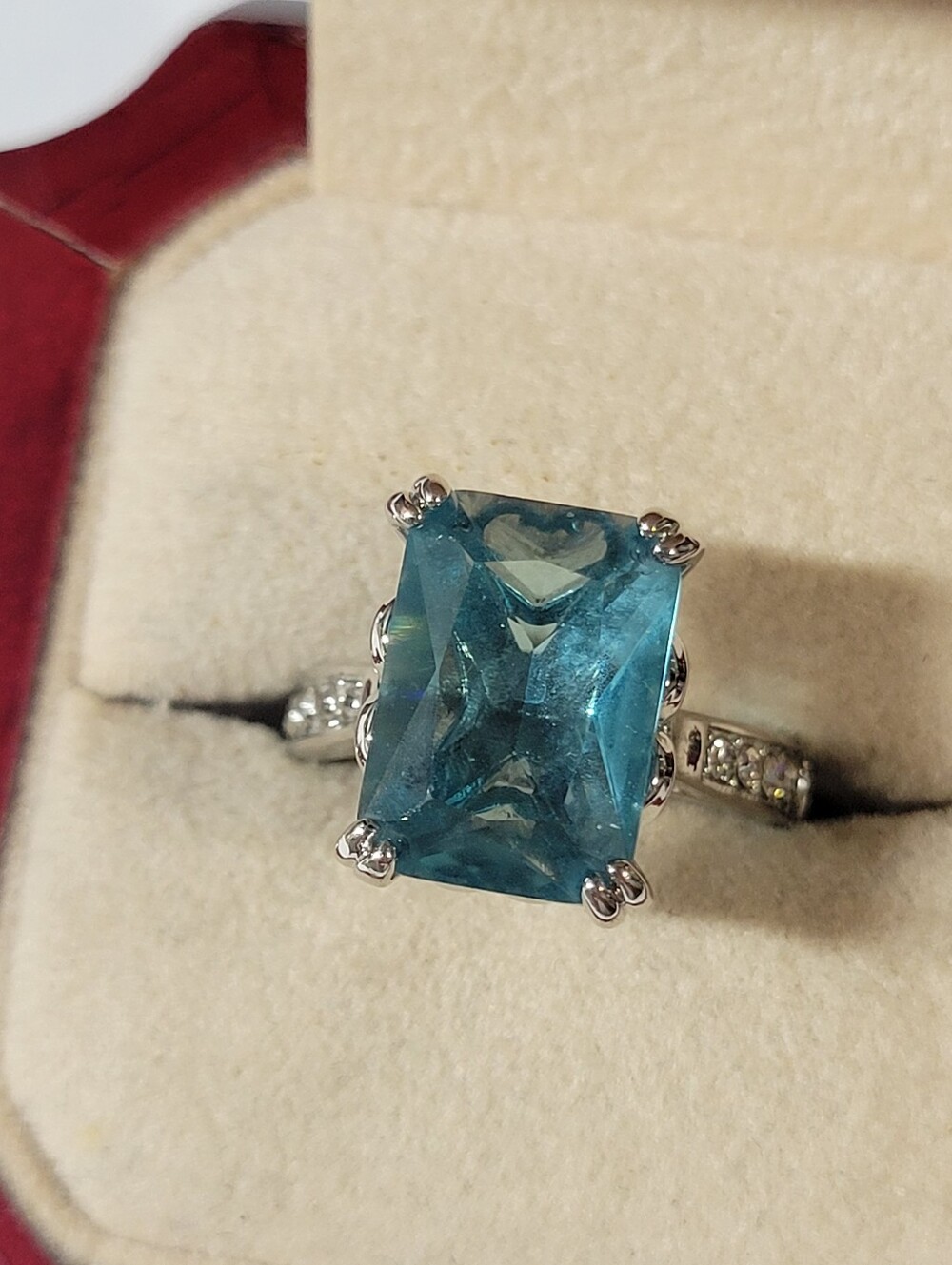 Blue Gemstone Solitaire Ring - Elegant Women's Jewelry